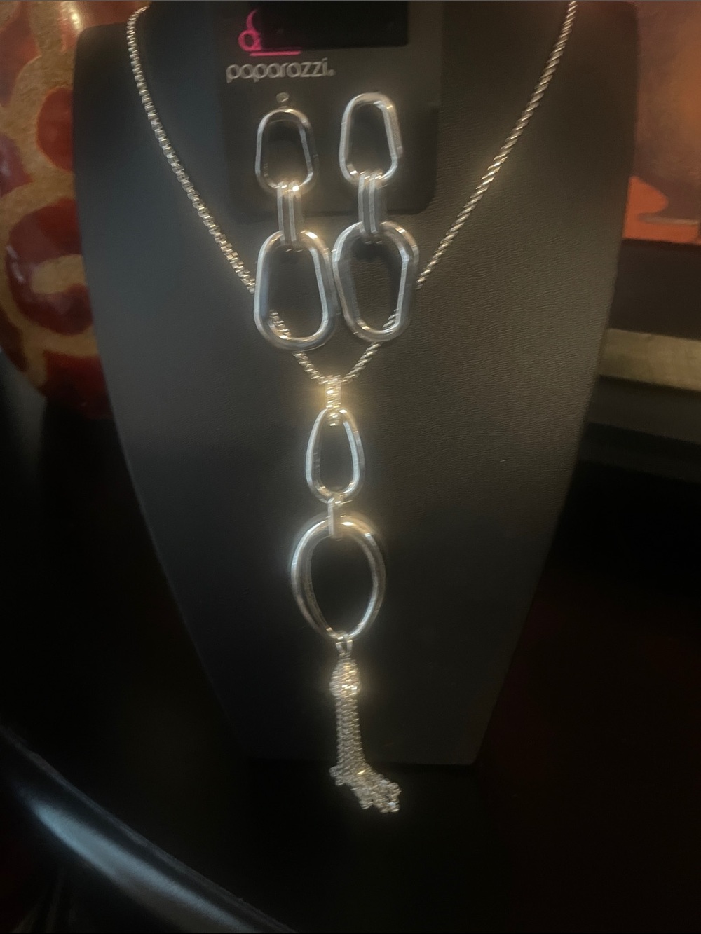 paparazzi Silver Linked Tassel Pendant Necklace with Matching Drop Earrings